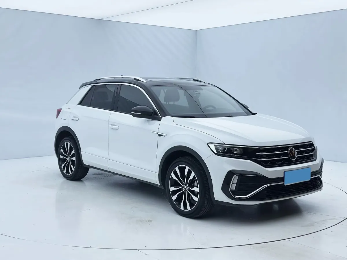 2022 Volkswagen T-Roc 1.4T 150HP L4 7DCT,autocango,china used car exporter,china ev exporter,chinese used car exporter,chinese used ev exporter