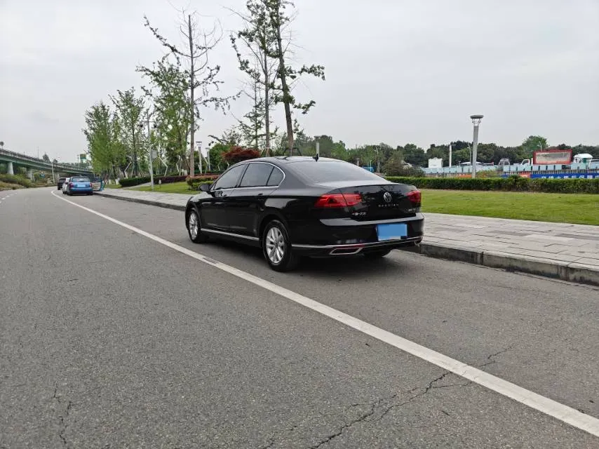 2020 Volkswagen Magotan 1.4T 150HP L4 7DCT,autocango,china used car exporter,china ev exporter,chinese used car exporter,chinese used ev exporter