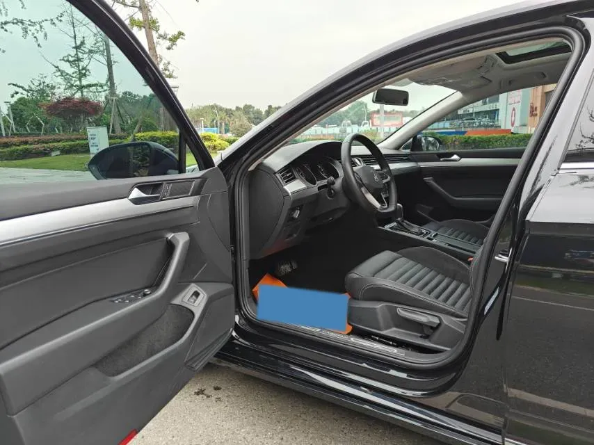 2020 Volkswagen Magotan 1.4T 150HP L4 7DCT,autocango,china used car exporter,china ev exporter,chinese used car exporter,chinese used ev exporter