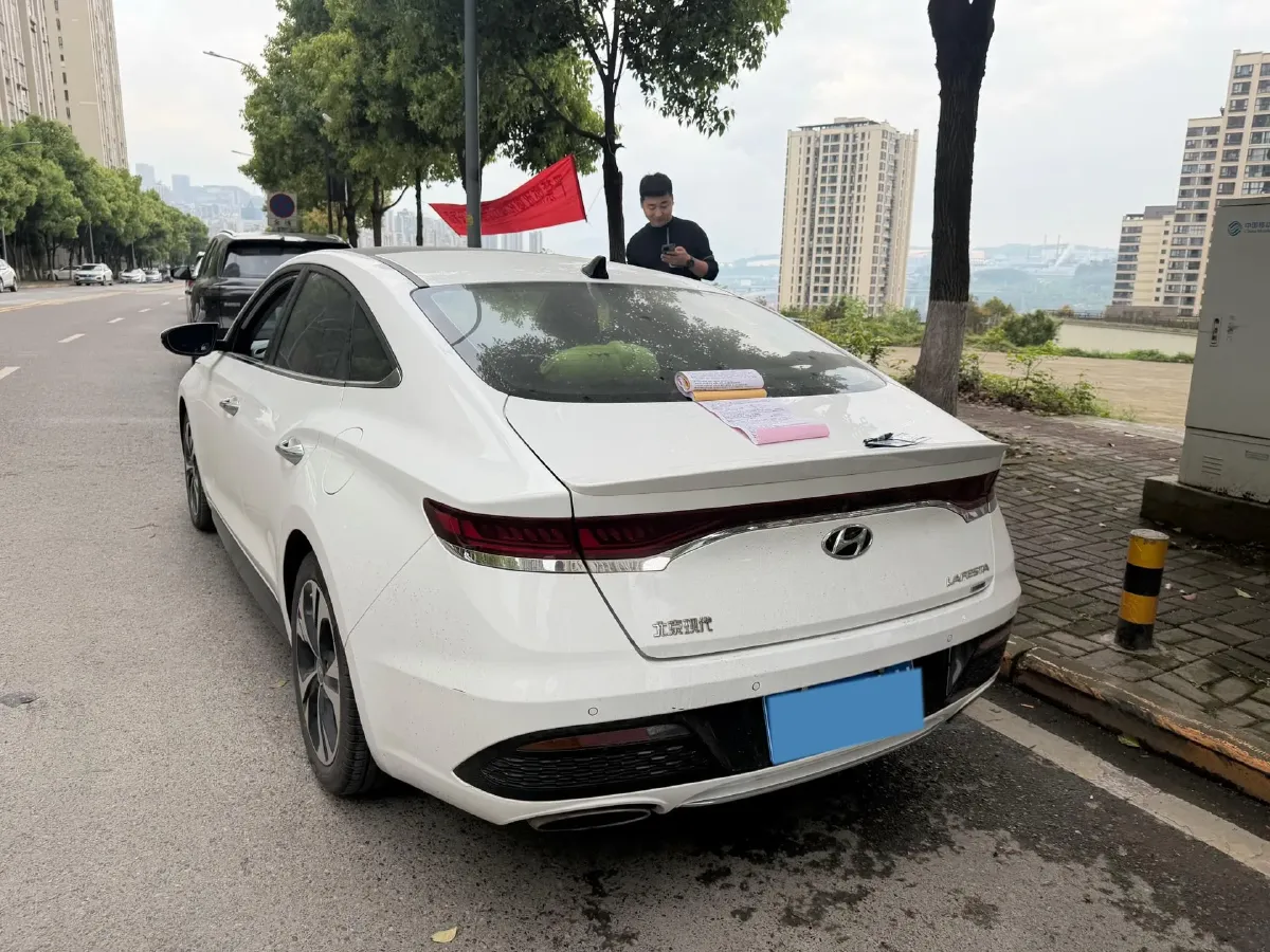 2021 Hyundai La Festa 1.6T 204HP L4 7DCT,autocango,china used car exporter,china ev exporter,chinese used car exporter,chinese used ev exporter