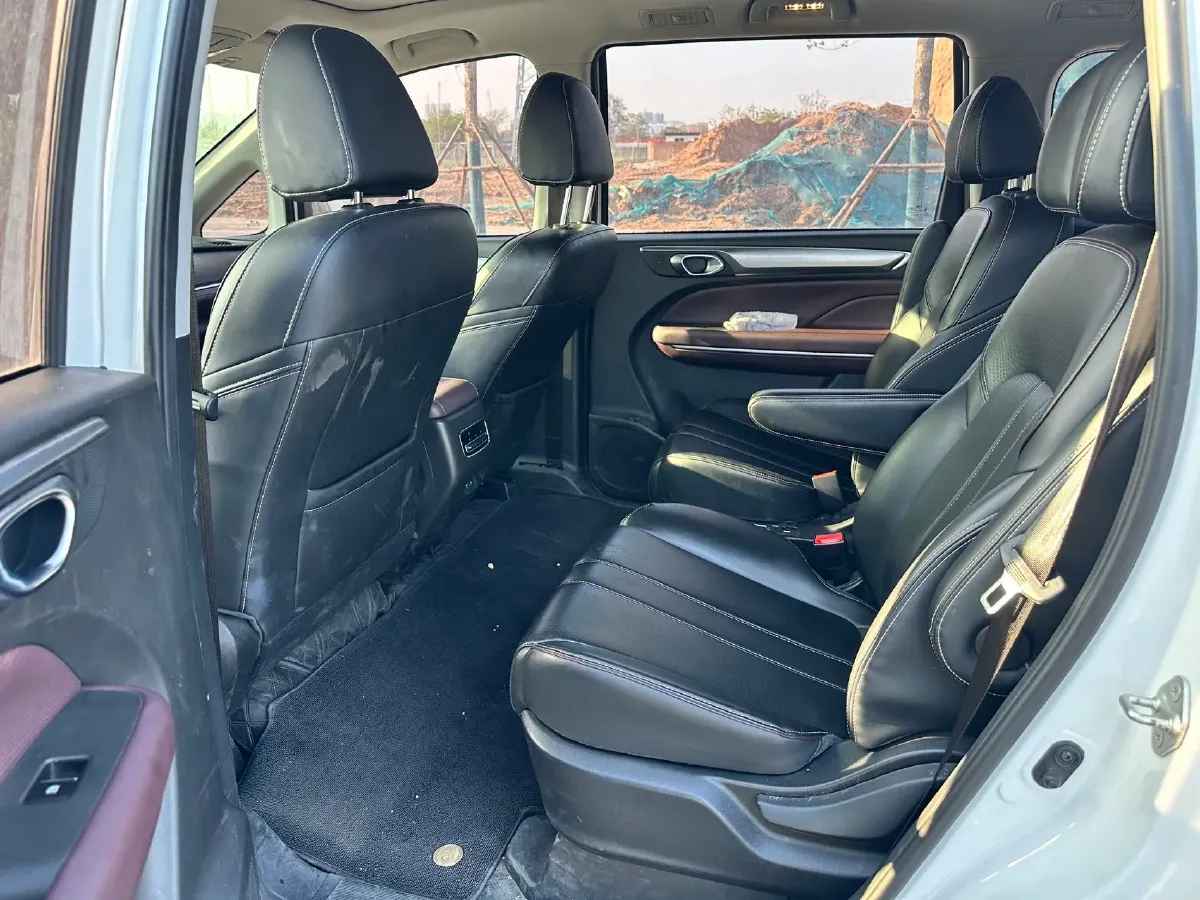 2023 GAC Trumpchi M6 1.5T 177HP L4 7DCT,autocango,china used car exporter,china ev exporter,chinese used car exporter,chinese used ev exporter