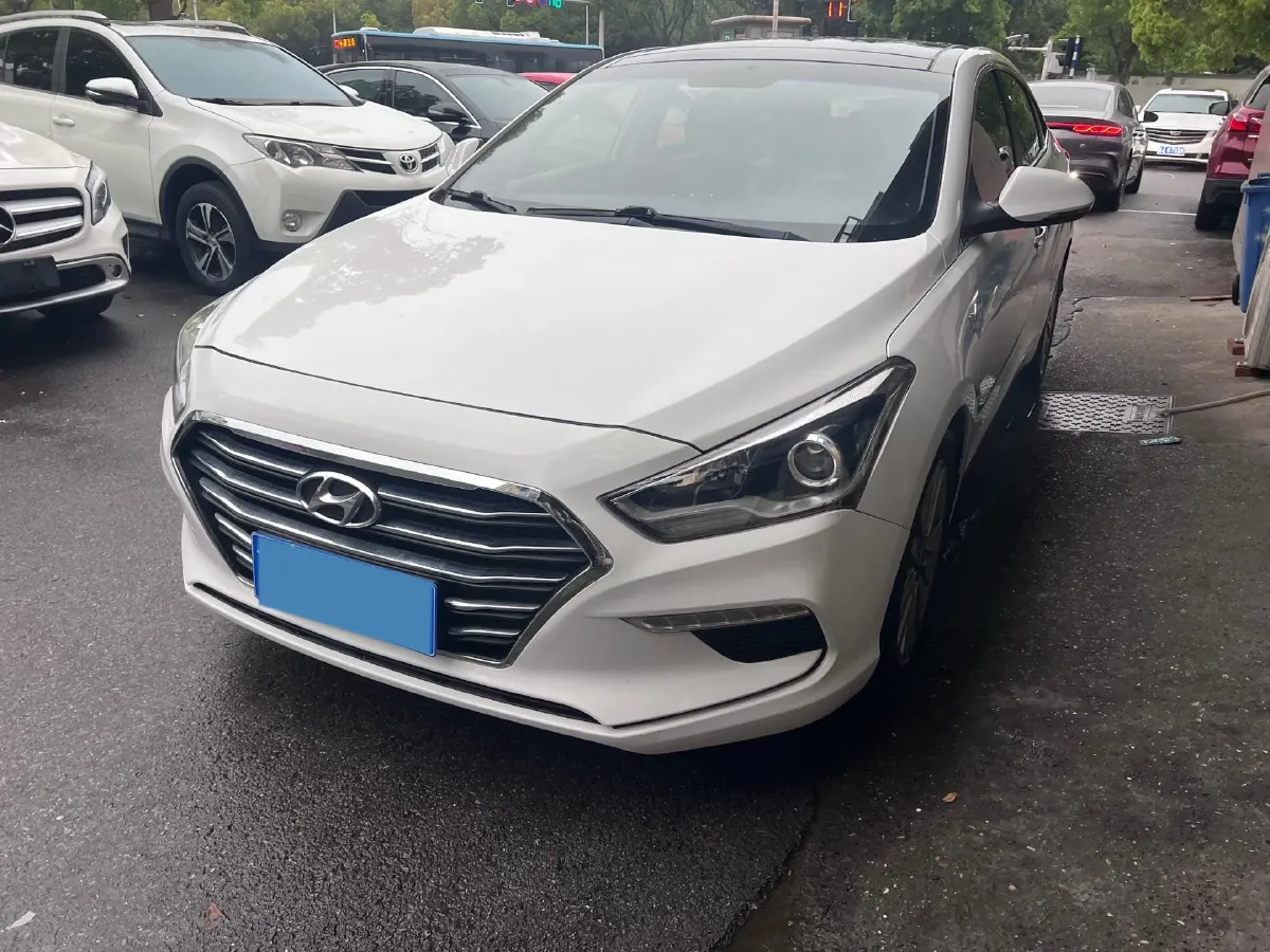 2017 Hyundai Mistra 1.6T 175HP L4 7DCT,autocango,china used car exporter,china ev exporter,chinese used car exporter,chinese used ev exporter