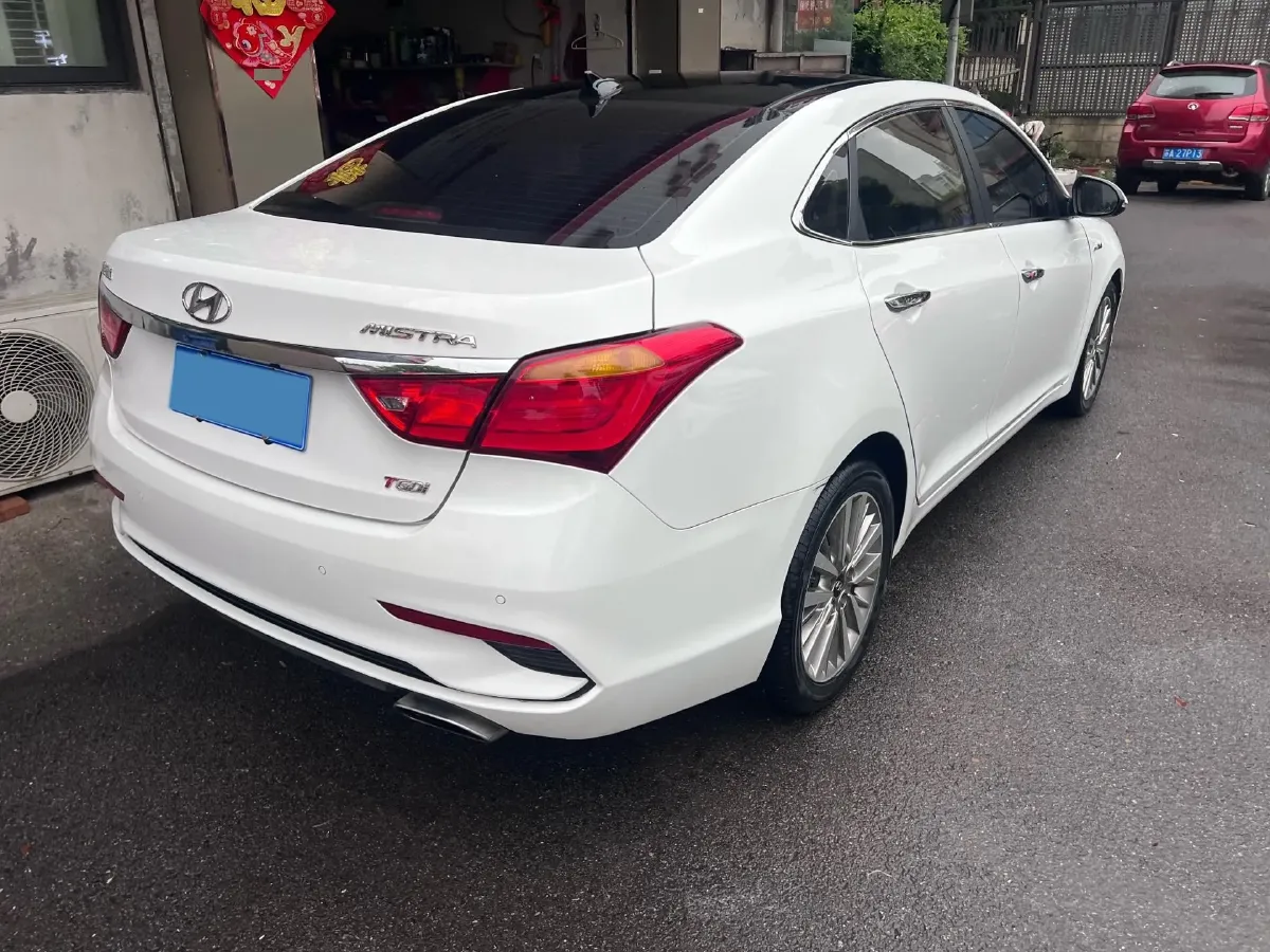 2017 Hyundai Mistra 1.6T 175HP L4 7DCT,autocango,china used car exporter,china ev exporter,chinese used car exporter,chinese used ev exporter