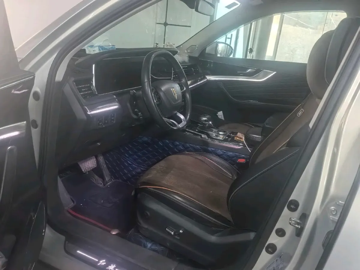 2019 HongQi HS5 2.0T 224HP L4 6AT,autocango,china used car exporter,china ev exporter,chinese used car exporter,chinese used ev exporter