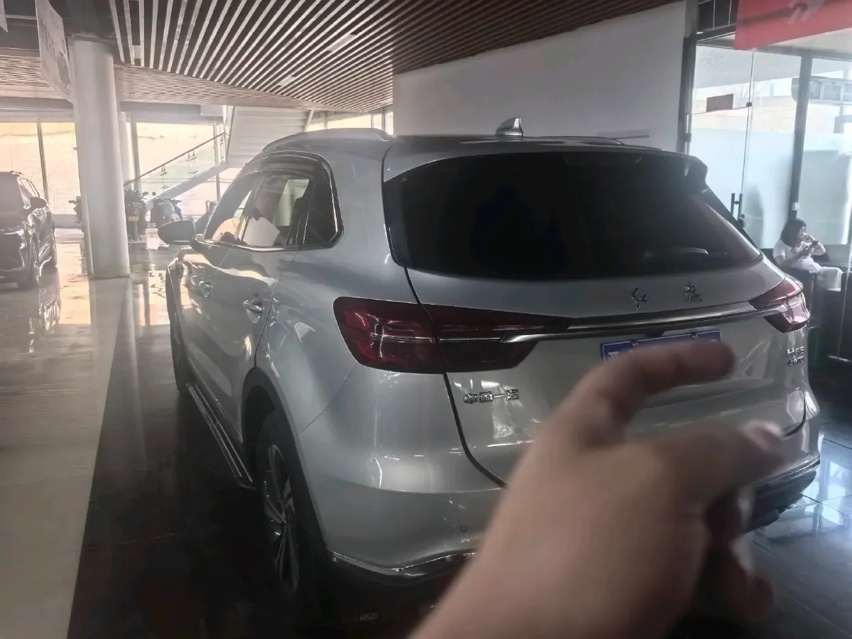 2019 HongQi HS5 2.0T 224HP L4 6AT,autocango,china used car exporter,china ev exporter,chinese used car exporter,chinese used ev exporter