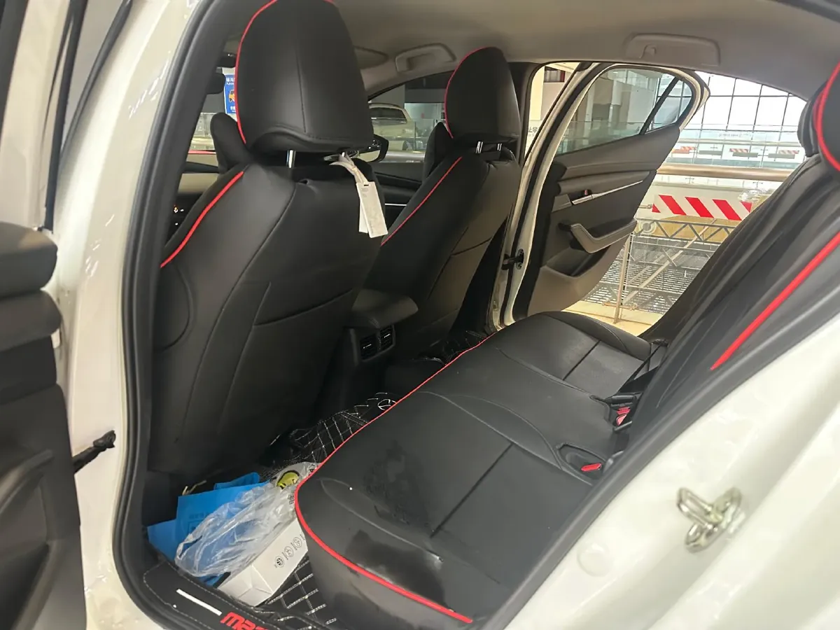 2023 Mazda 3 Axela 2.0L 158HP L4 6AT,autocango,china used car exporter,china ev exporter,chinese used car exporter,chinese used ev exporter