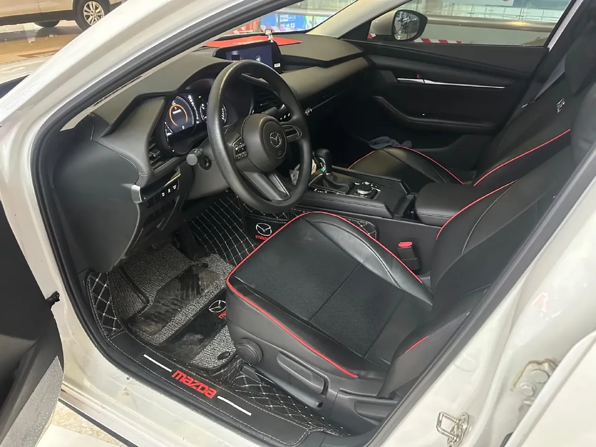 2023 Mazda 3 Axela 2.0L 158HP L4 6AT,autocango,china used car exporter,china ev exporter,chinese used car exporter,chinese used ev exporter