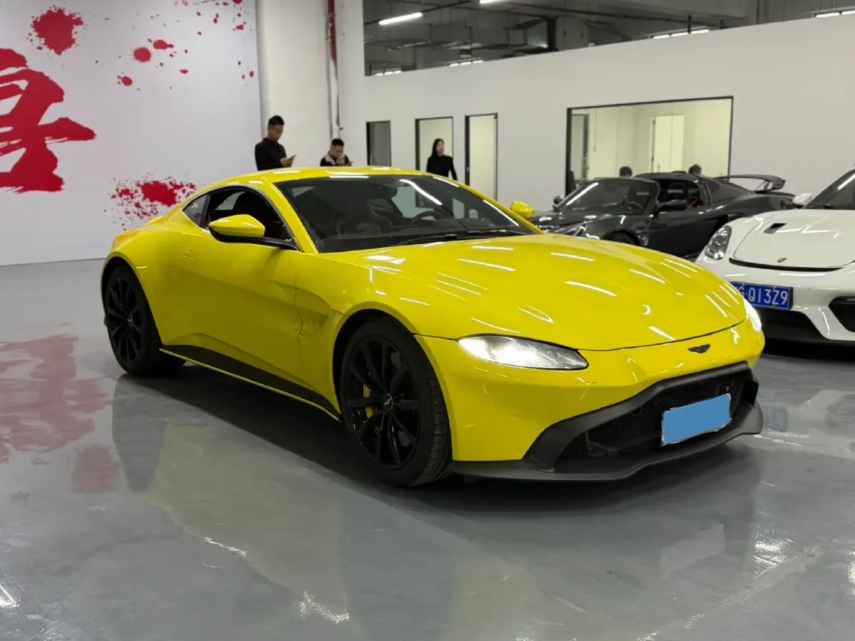 2018 Aston Martin V8 Vantage 4.0T 510HP V8 8AT,autocango,china used car exporter,china ev exporter,chinese used car exporter,chinese used ev exporter