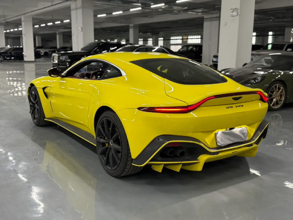 2018 Aston Martin V8 Vantage 4.0T 510HP V8 8AT,autocango,china used car exporter,china ev exporter,chinese used car exporter,chinese used ev exporter
