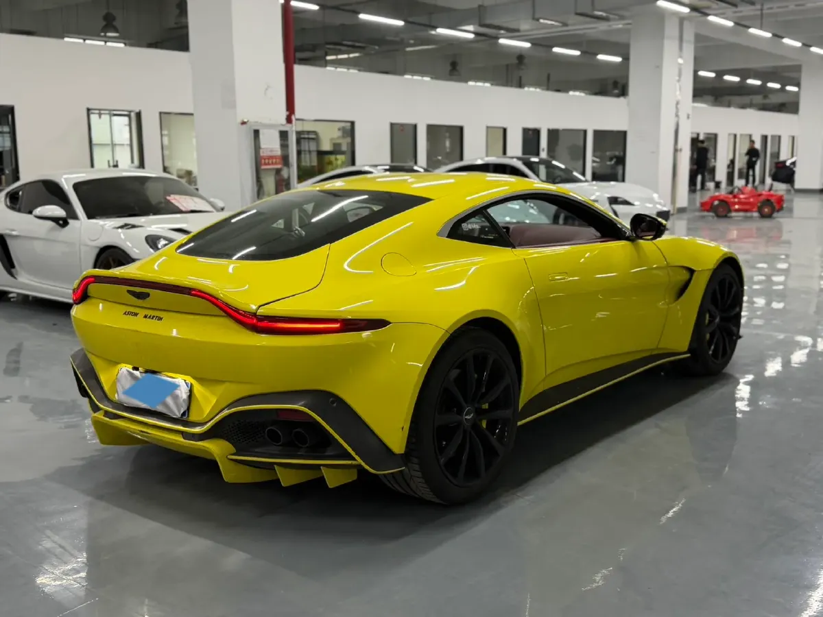 2018 Aston Martin V8 Vantage 4.0T 510HP V8 8AT,autocango,china used car exporter,china ev exporter,chinese used car exporter,chinese used ev exporter