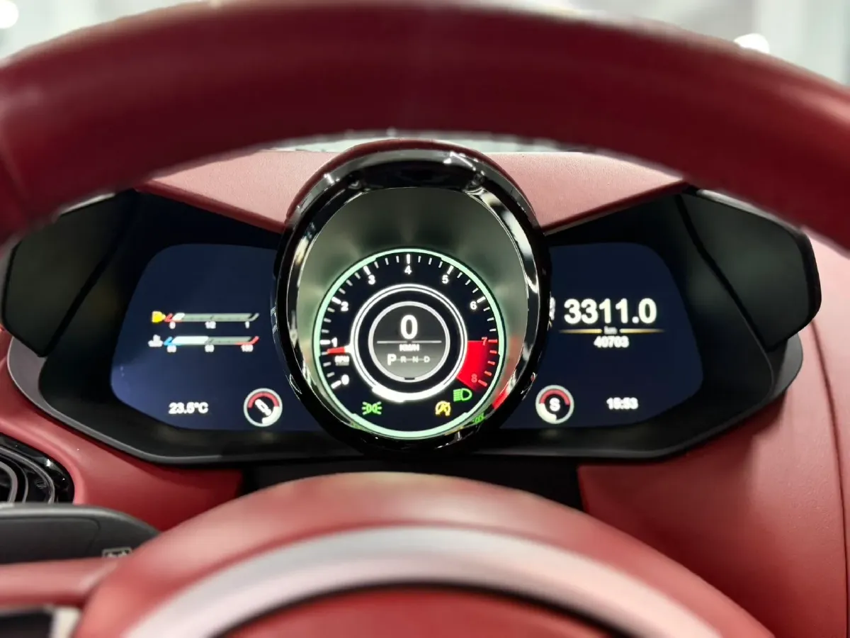 2018 Aston Martin V8 Vantage 4.0T 510HP V8 8AT,autocango,china used car exporter,china ev exporter,chinese used car exporter,chinese used ev exporter