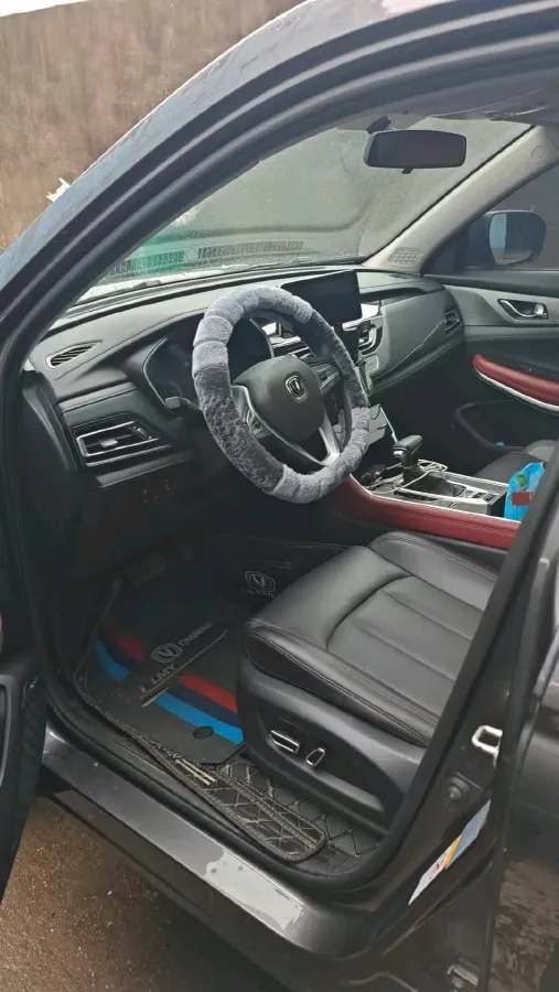 2022 ChangAn CS75 1.5T 180HP L4 7DCT,autocango,china used car exporter,china ev exporter,chinese used car exporter,chinese used ev exporter