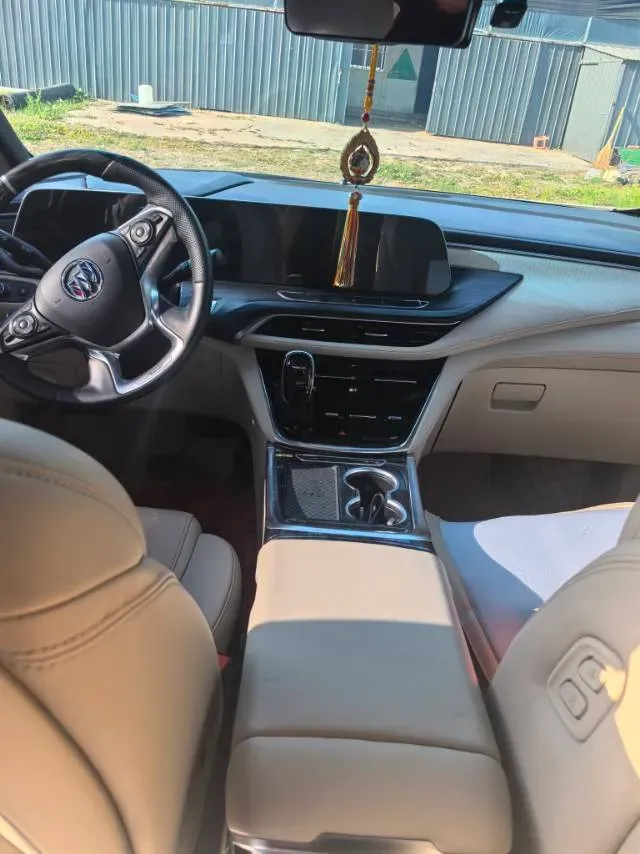 2022 Buick GL8 2.0T 237HP L4 9AT,autocango,china used car exporter,china ev exporter,chinese used car exporter,chinese used ev exporter