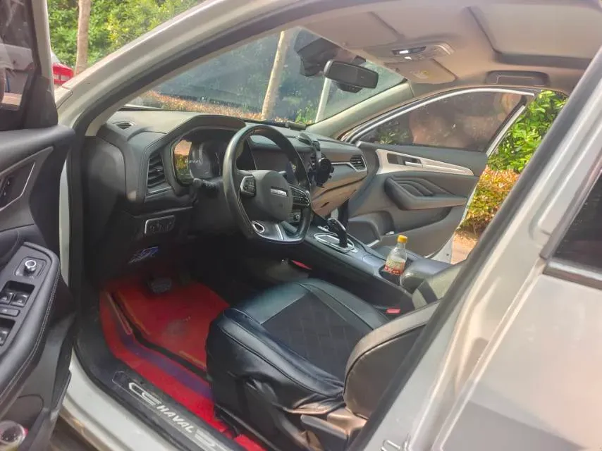 2019 Haval F7 1.5T 169HP L4 7DCT,autocango,china used car exporter,china ev exporter,chinese used car exporter,chinese used ev exporter