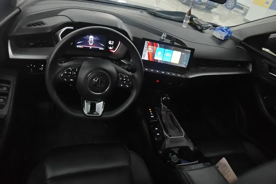 2021 MG 5 1.5L 120HP L4 CVT,autocango,china used car exporter,china ev exporter,chinese used car exporter,chinese used ev exporter