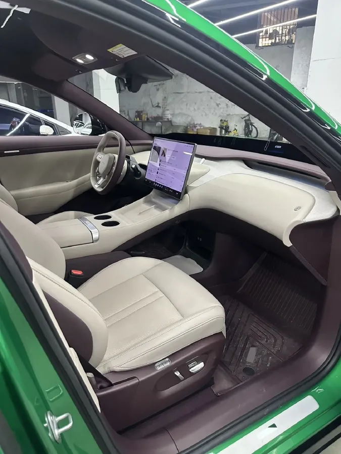 2025 MI YU7 BEV 96.3KWH,autocango,china used car exporter,china ev exporter,chinese used car exporter,chinese used ev exporter