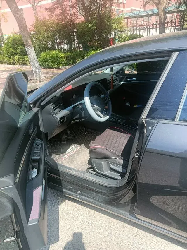 2024 Volkswagen Lamando 1.2T 116HP L4 7DCT,autocango,china used car exporter,china ev exporter,chinese used car exporter,chinese used ev exporter