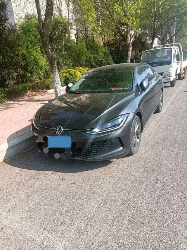 2024 Volkswagen Lamando 1.2T 116HP L4 7DCT,autocango,china used car exporter,china ev exporter,chinese used car exporter,chinese used ev exporter