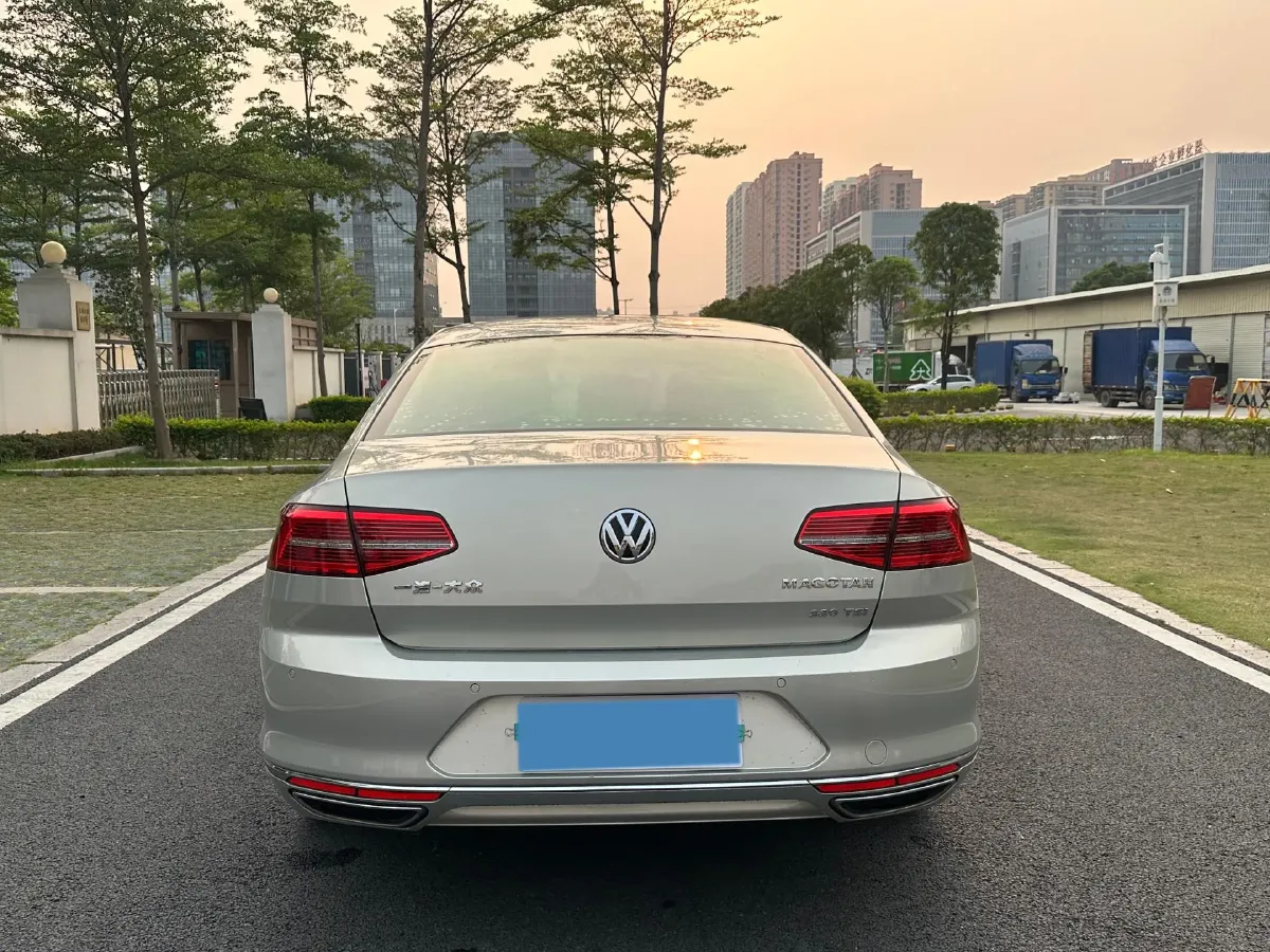 2019 Chevrolet Malibu XL 2.0T 241HP L4 9AT,autocango,china used car exporter,china ev exporter,chinese used car exporter,chinese used ev exporter