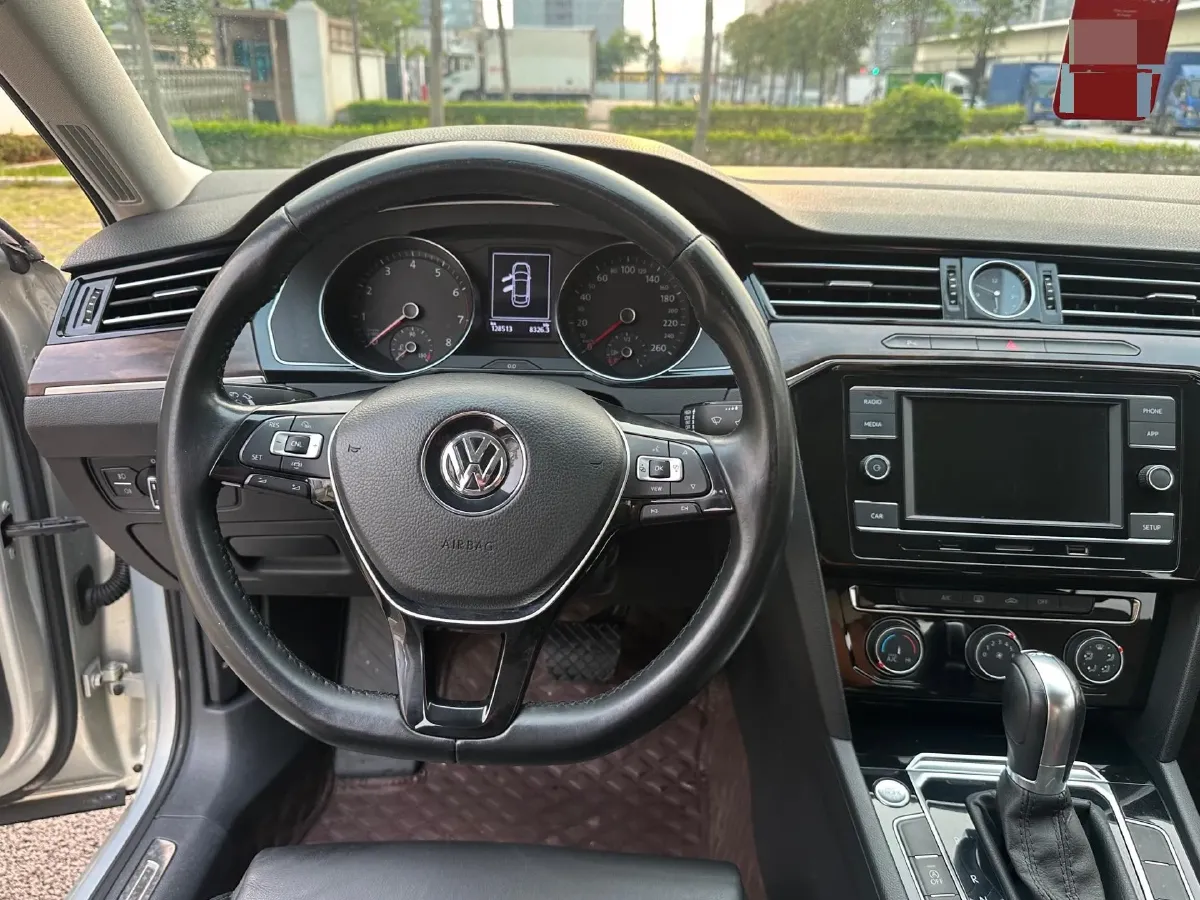 2019 Chevrolet Malibu XL 2.0T 241HP L4 9AT,autocango,china used car exporter,china ev exporter,chinese used car exporter,chinese used ev exporter