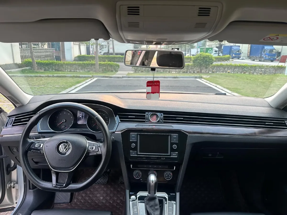 2019 Chevrolet Malibu XL 2.0T 241HP L4 9AT,autocango,china used car exporter,china ev exporter,chinese used car exporter,chinese used ev exporter