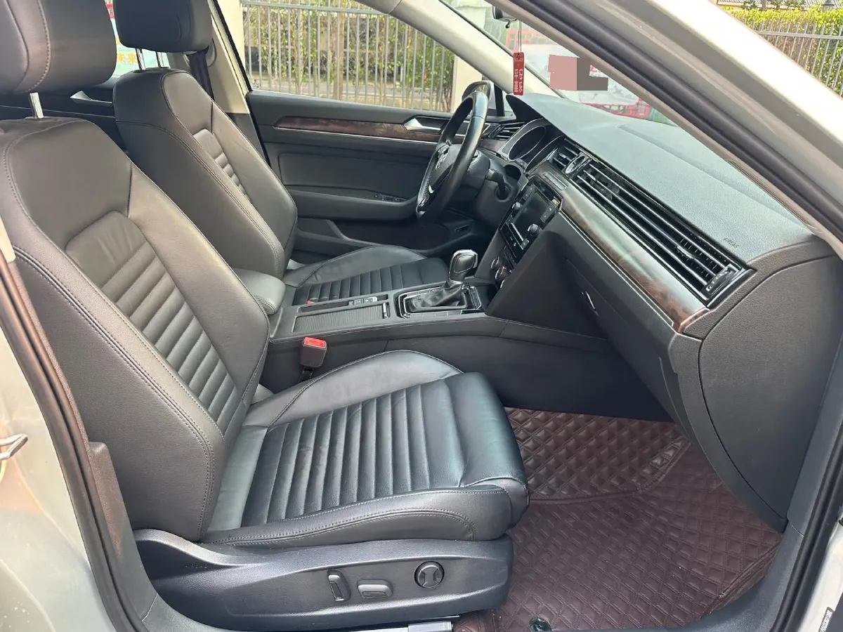 2019 Chevrolet Malibu XL 2.0T 241HP L4 9AT,autocango,china used car exporter,china ev exporter,chinese used car exporter,chinese used ev exporter