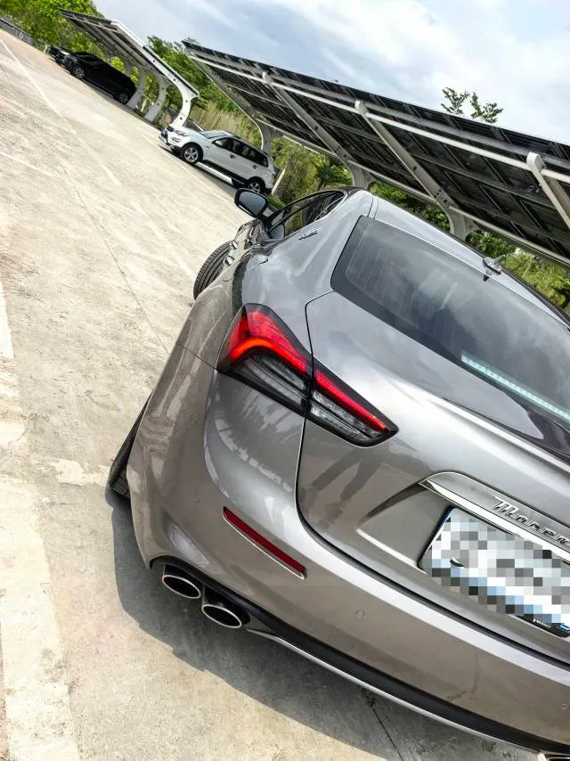 2022 Audi Q7 2.0T 245HP L4 8AT,autocango,china used car exporter,china ev exporter,chinese used car exporter,chinese used ev exporter