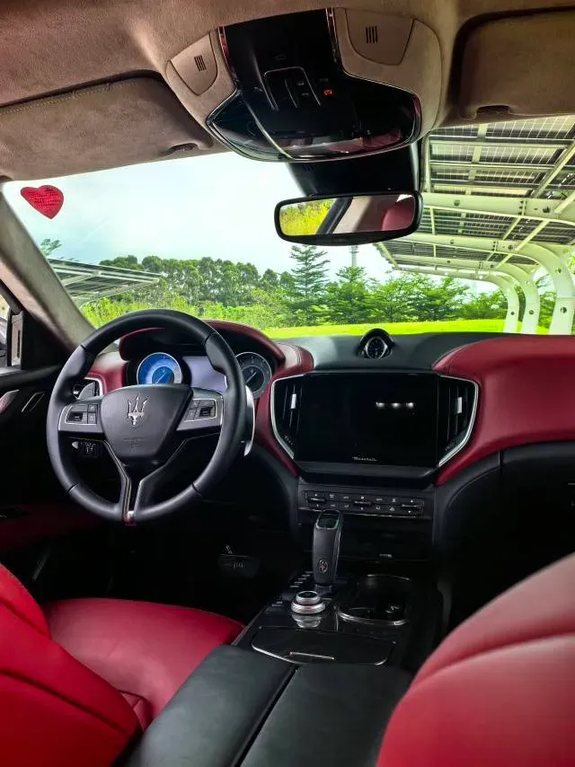 2022 Audi Q7 2.0T 245HP L4 8AT,autocango,china used car exporter,china ev exporter,chinese used car exporter,chinese used ev exporter