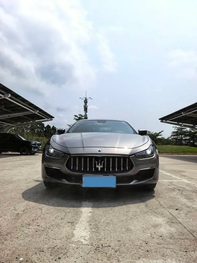 2022 Audi Q7 2.0T 245HP L4 8AT,autocango,china used car exporter,china ev exporter,chinese used car exporter,chinese used ev exporter