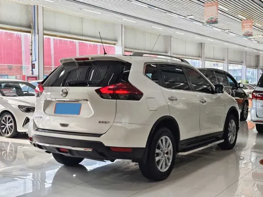 2020 Nissan X-Trail 2.0L 154HP L4 CVT,autocango,china used car exporter,china ev exporter,chinese used car exporter,chinese used ev exporter