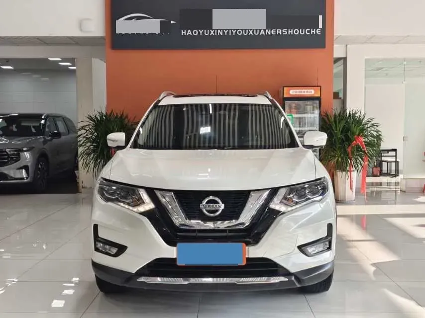 2020 Nissan X-Trail 2.0L 154HP L4 CVT,autocango,china used car exporter,china ev exporter,chinese used car exporter,chinese used ev exporter