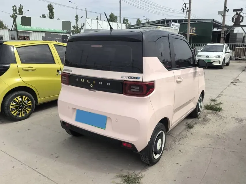 2022 WuLing HongGuang MINI EV BEV 9KWH,autocango,china used car exporter,china ev exporter,chinese used car exporter,chinese used ev exporter