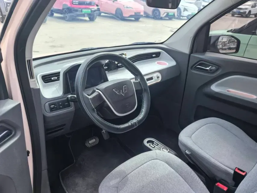 2022 WuLing HongGuang MINI EV BEV 9KWH,autocango,china used car exporter,china ev exporter,chinese used car exporter,chinese used ev exporter