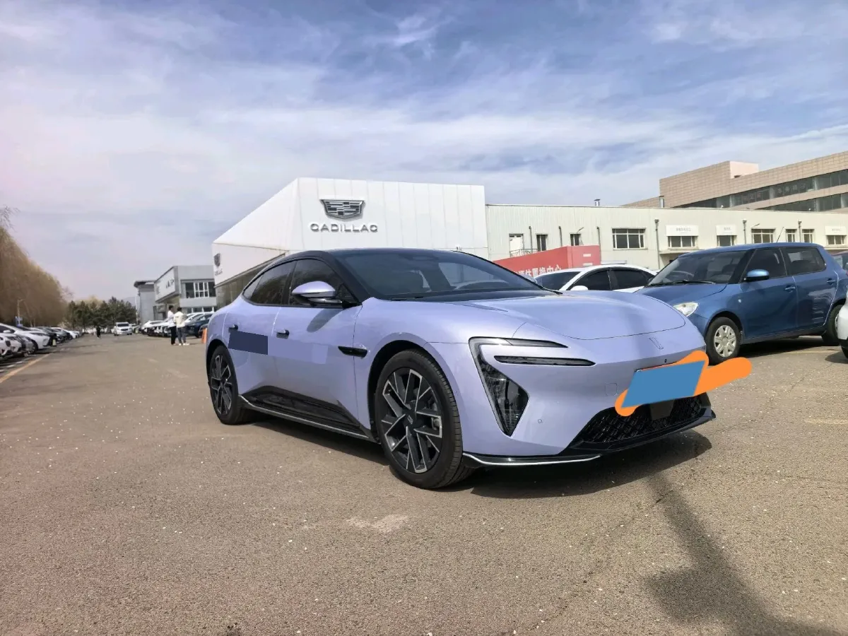 2025 Avatr 06 REEV 156HP REEV,autocango,china used car exporter,china ev exporter,chinese used car exporter,chinese used ev exporter