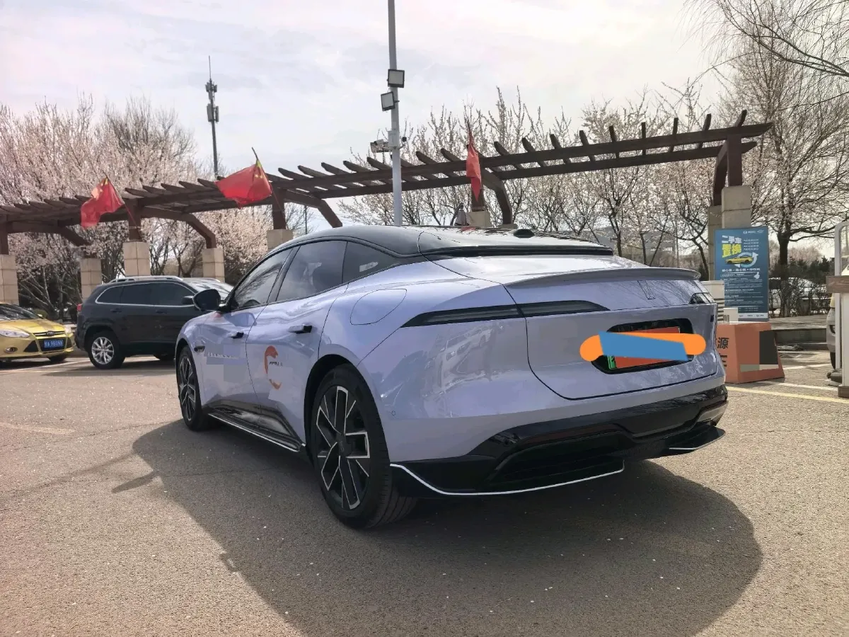 2025 Avatr 06 REEV 156HP REEV,autocango,china used car exporter,china ev exporter,chinese used car exporter,chinese used ev exporter