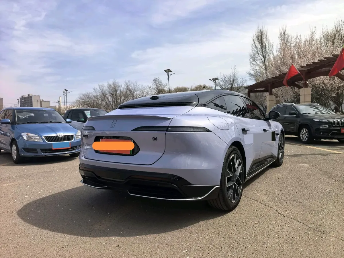 2025 Avatr 06 REEV 156HP REEV,autocango,china used car exporter,china ev exporter,chinese used car exporter,chinese used ev exporter