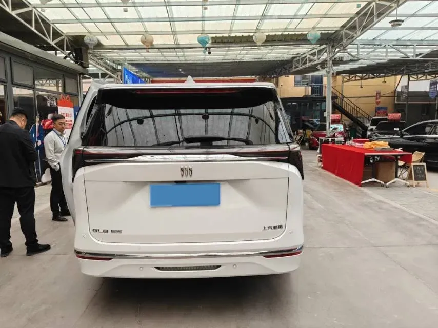 2025 Buick GL8 2.0T 237HP L4 9AT,autocango,china used car exporter,china ev exporter,chinese used car exporter,chinese used ev exporter