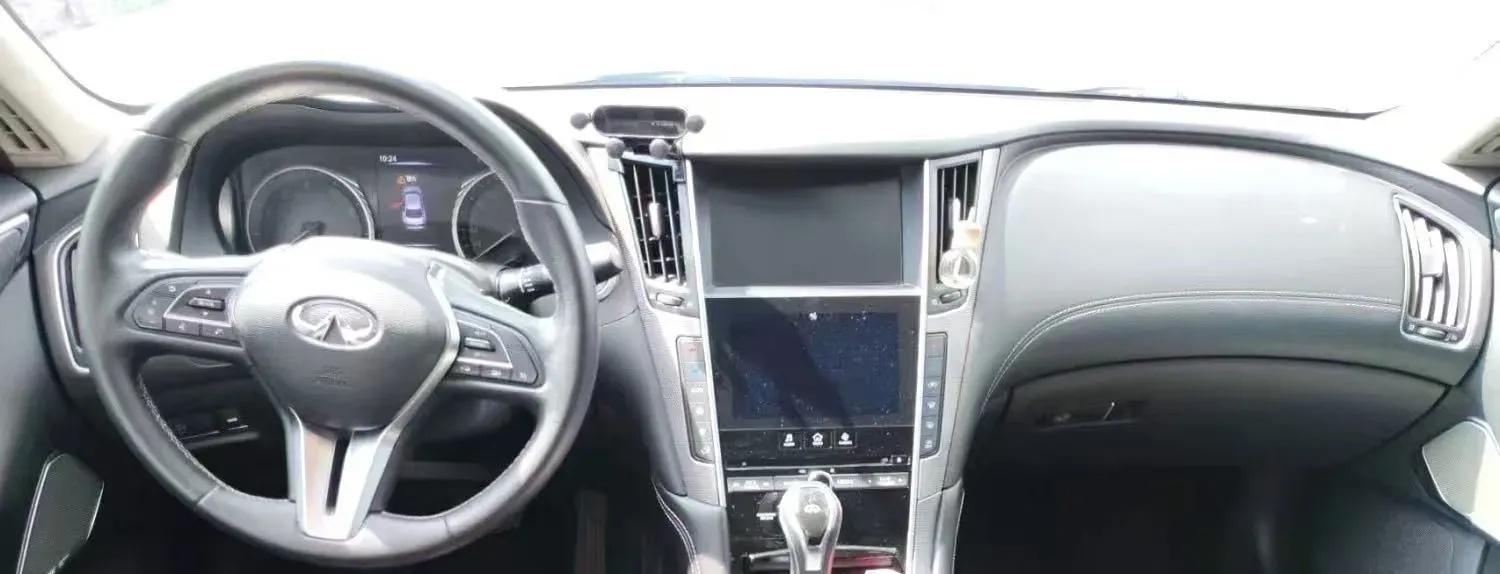 2018 Jeep Grand Commander 2.0T 265HP L4 9AT,autocango,china used car exporter,china ev exporter,chinese used car exporter,chinese used ev exporter