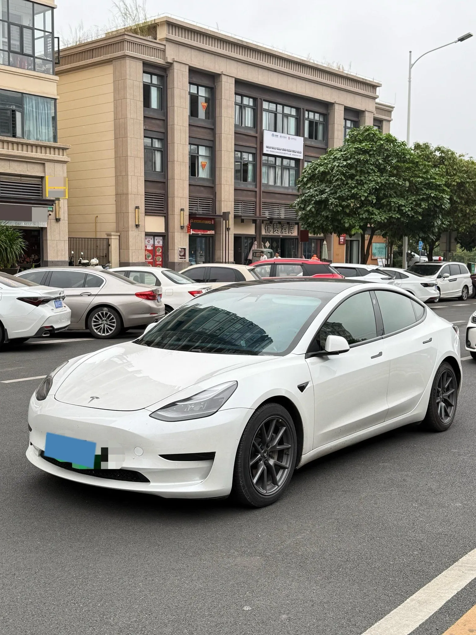 2021 Tesla Model 3 BEV 55KWH