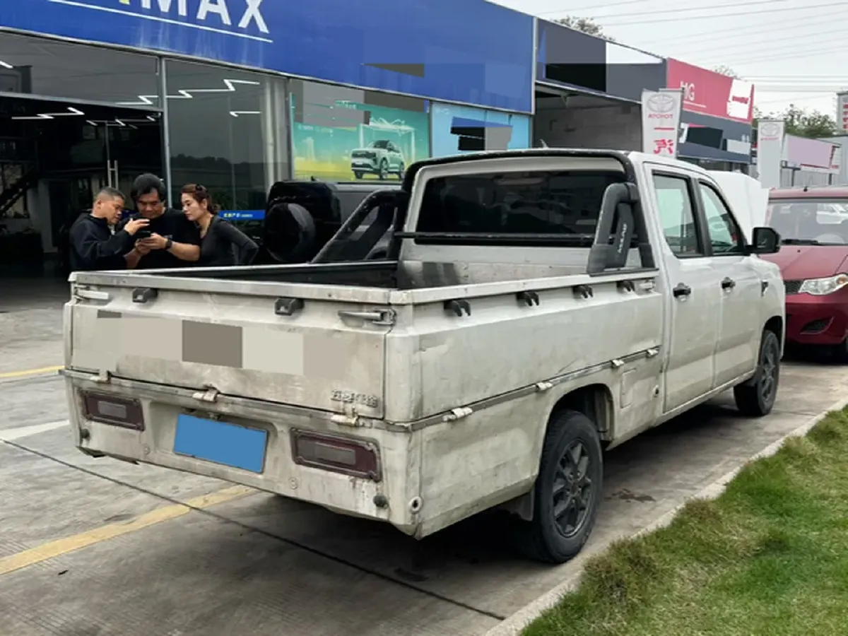 2021 WuLing ZhentTu 1.5L 99HP L4 5MT,autocango,china used car exporter,china ev exporter,chinese used car exporter,chinese used ev exporter