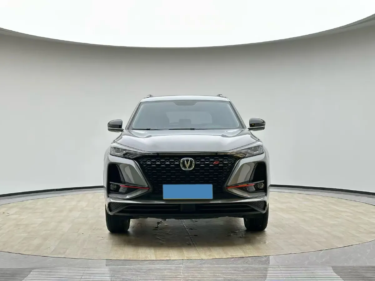 2021 ChangAn CS75 Plus 1.5T 178HP L4 6AT,autocango,china used car exporter,china ev exporter,chinese used car exporter,chinese used ev exporter