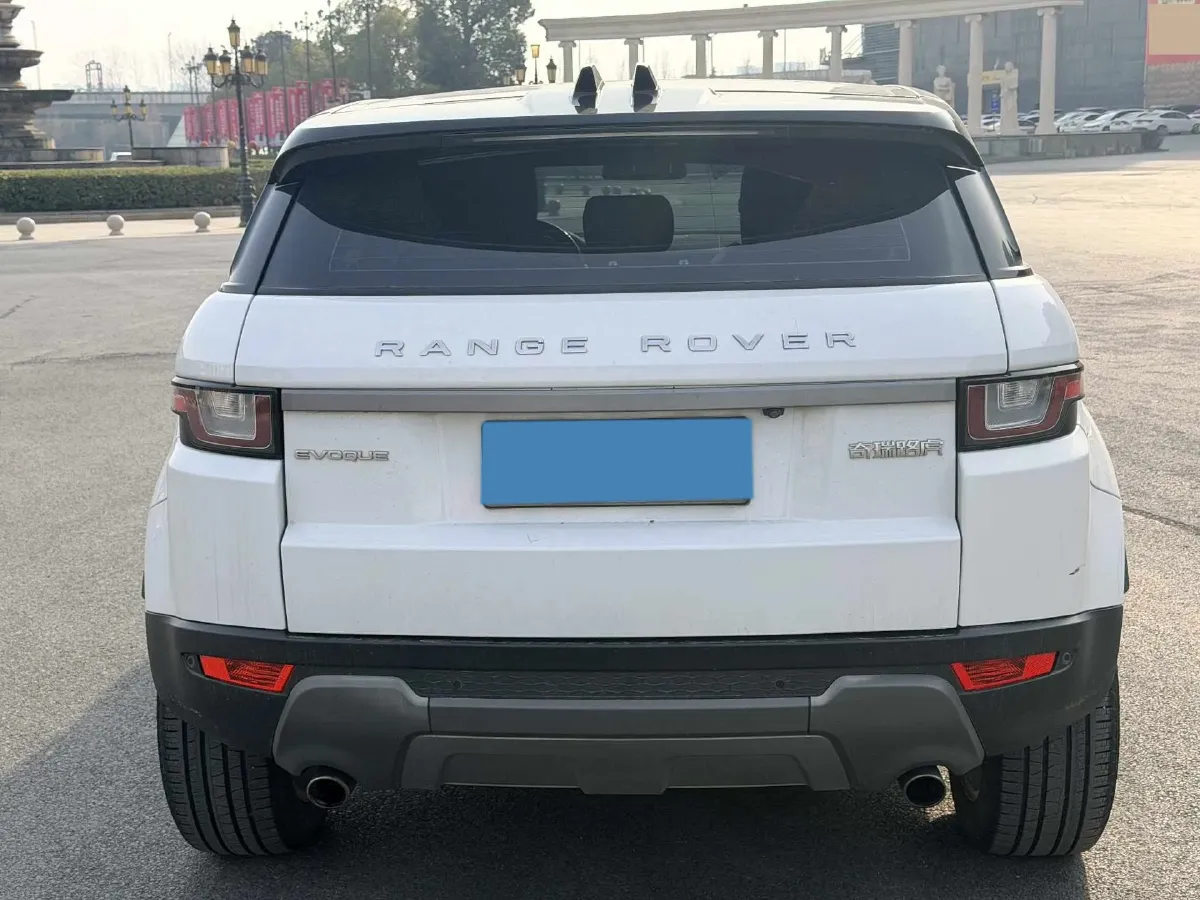 2018 Land Rover Range Rover Evoque 2.0T 241HP L4 9AT,autocango,china used car exporter,china ev exporter,chinese used car exporter,chinese used ev exporter