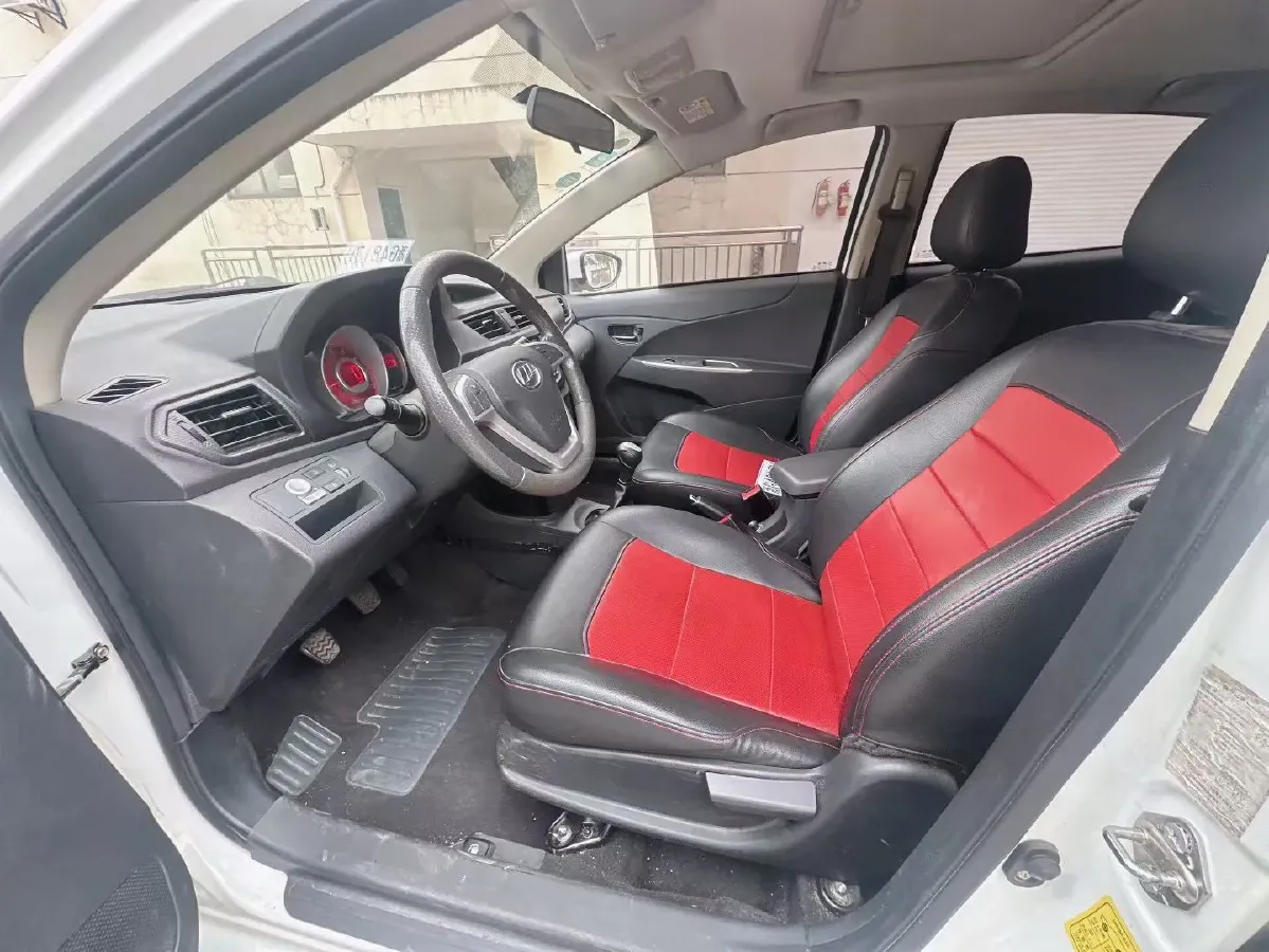 2014 LiFan X50 1.5L 103HP L4 5MT,autocango,china used car exporter,china ev exporter,chinese used car exporter,chinese used ev exporter