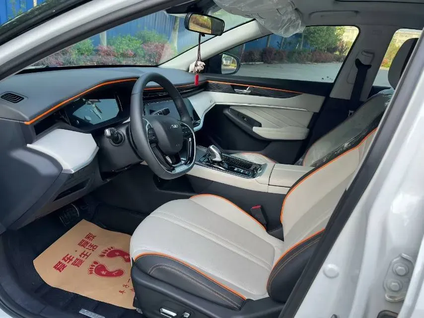 2021 DongFeng Aeolus YiXuan MAX 1.5T 190HP L4 7DCT,autocango,china used car exporter,china ev exporter,chinese used car exporter,chinese used ev exporter