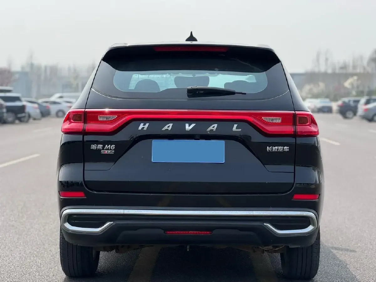 2021 Haval M6 1.5T 150HP L4 7DCT,autocango,china used car exporter,china ev exporter,chinese used car exporter,chinese used ev exporter