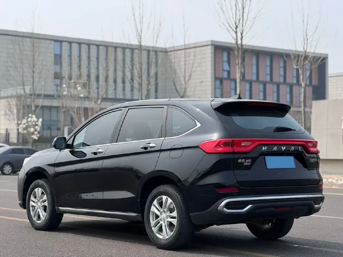 2021 Haval M6 1.5T 150HP L4 7DCT,autocango,china used car exporter,china ev exporter,chinese used car exporter,chinese used ev exporter