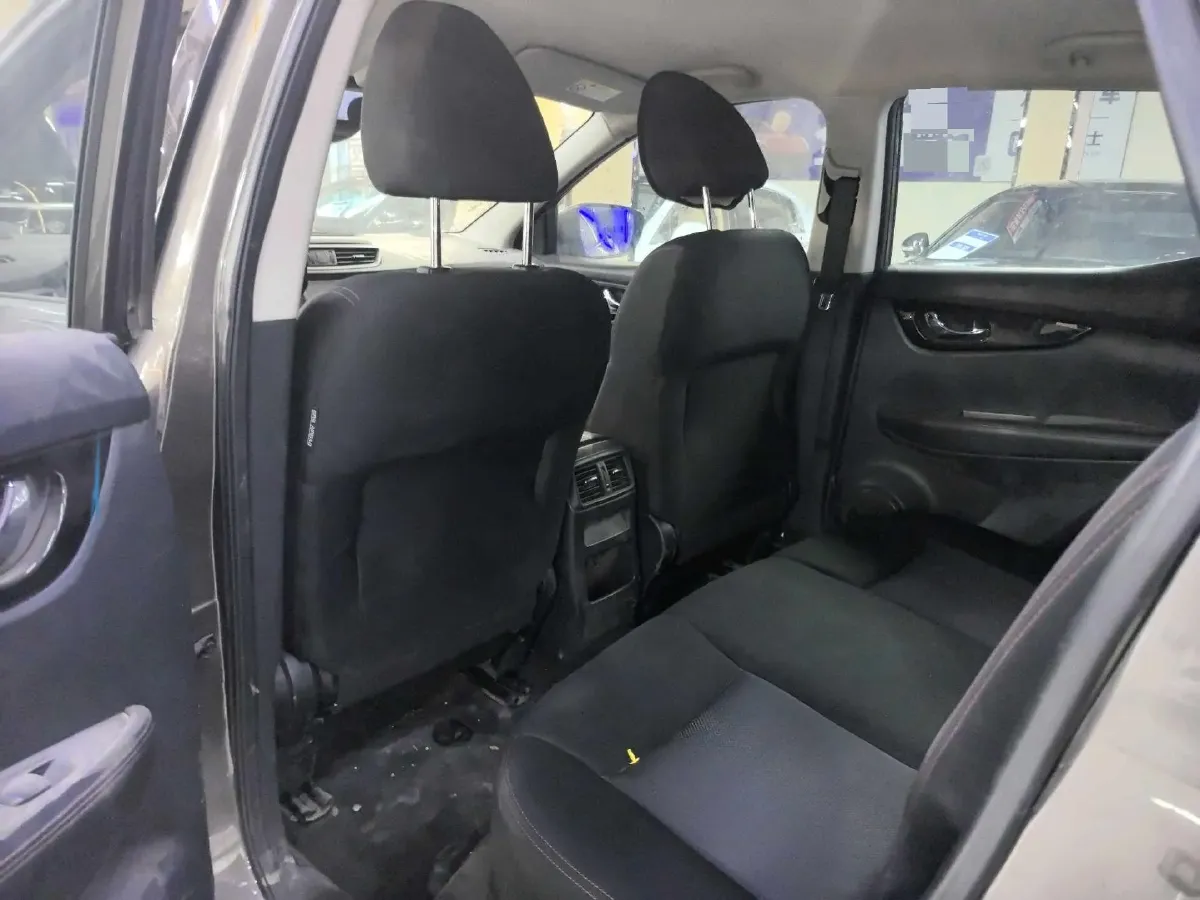 2021 Nissan Qashqai 2.0L 151HP L4 CVT,autocango,china used car exporter,china ev exporter,chinese used car exporter,chinese used ev exporter