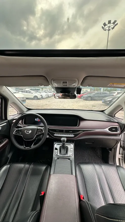 2021 GAC Trumpchi M6 1.5T 169HP L4 7DCT,autocango,china used car exporter,china ev exporter,chinese used car exporter,chinese used ev exporter