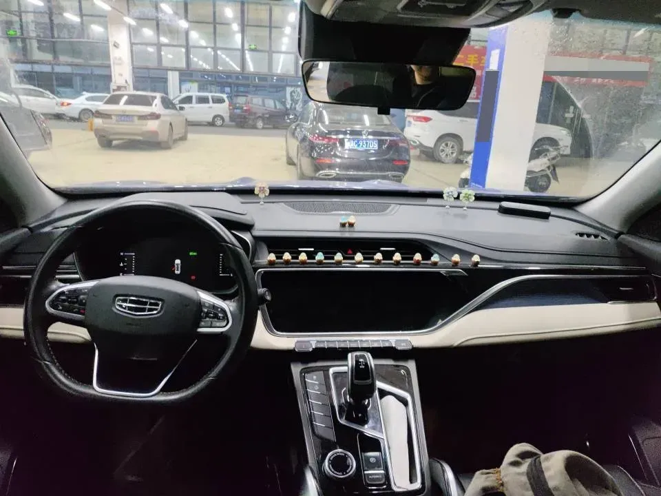 2022 Geely Azkarra 1.8T 184HP L4 7DCT,autocango,china used car exporter,china ev exporter,chinese used car exporter,chinese used ev exporter