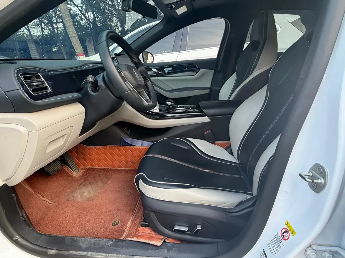 2021 Haval F7 1.5T 169HP L4 7DCT,autocango,china used car exporter,china ev exporter,chinese used car exporter,chinese used ev exporter